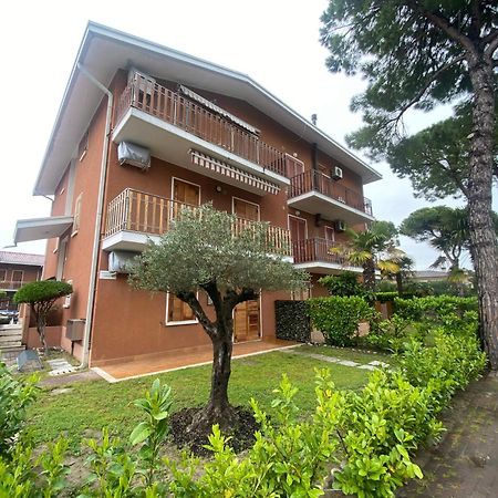 Cond Giardino Apartment Lignano Sabbiadoro Ngoại thất bức ảnh